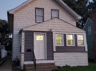 1805 W 3rd St, Waterloo, IA 50701