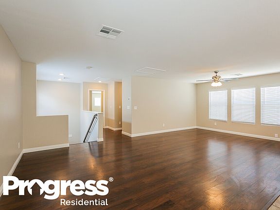 4th image of 5308 Welch Valley Ave
