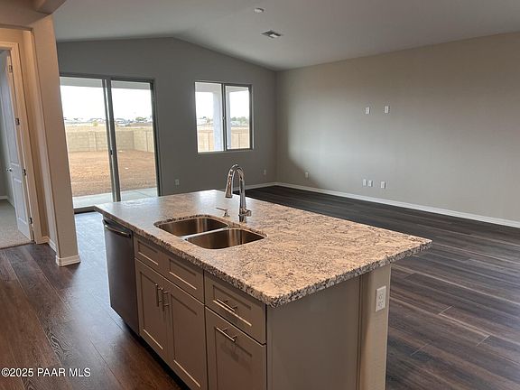 4th image of 8898 N Pacific Park Dr