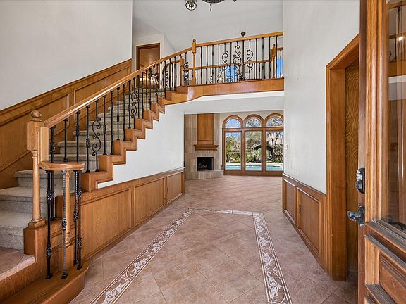 4th image of 1835 Raintree Cir