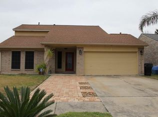 13703 Kensington Pl, Houston, TX 77034