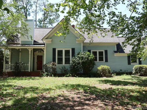 691 Montgomery St, Goshen, AL 36035