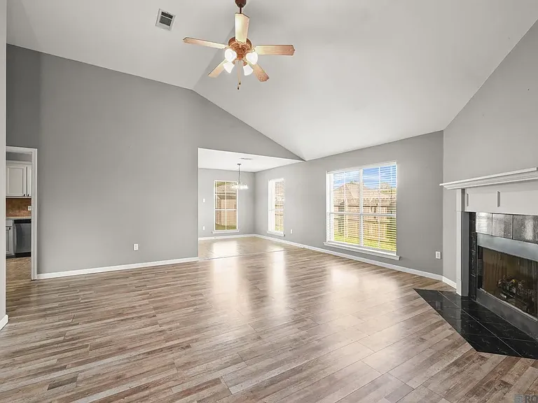 36001 Portsmouth Dr — Photo 7