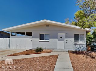 5208 Glen Eagles Ln, Las Vegas, NV 89108