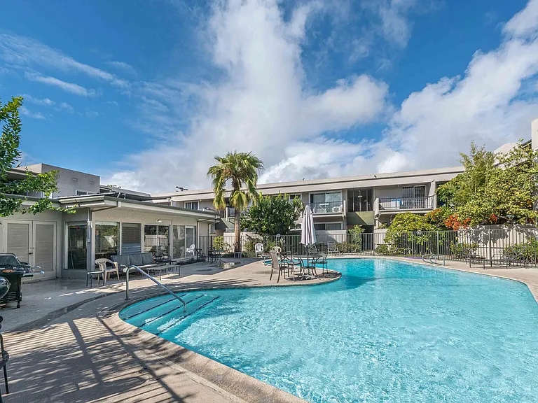3166 S Sepulveda Blvd #28 — Photo 8