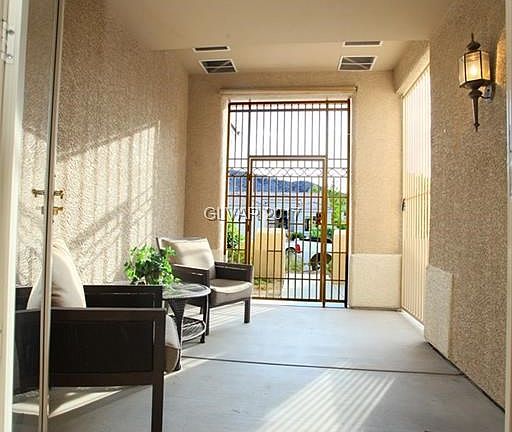 3rd image of 2070 Desert Woods Dr