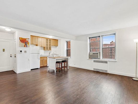 3rd image of 5600 Netherland Ave #3G