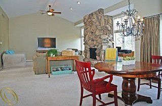 4th image of 48499 E Normandy Ct