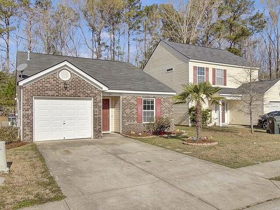 2nd image of 134 Keaton Brook Dr