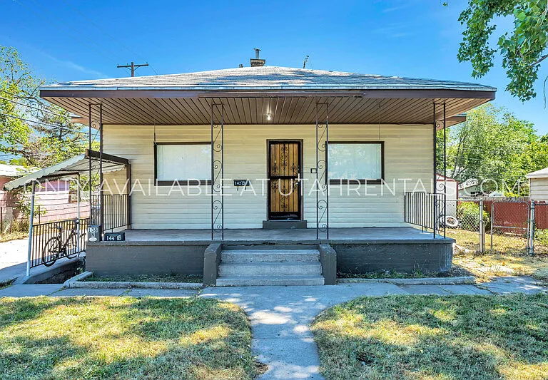 142 N 900 W — Photo 16