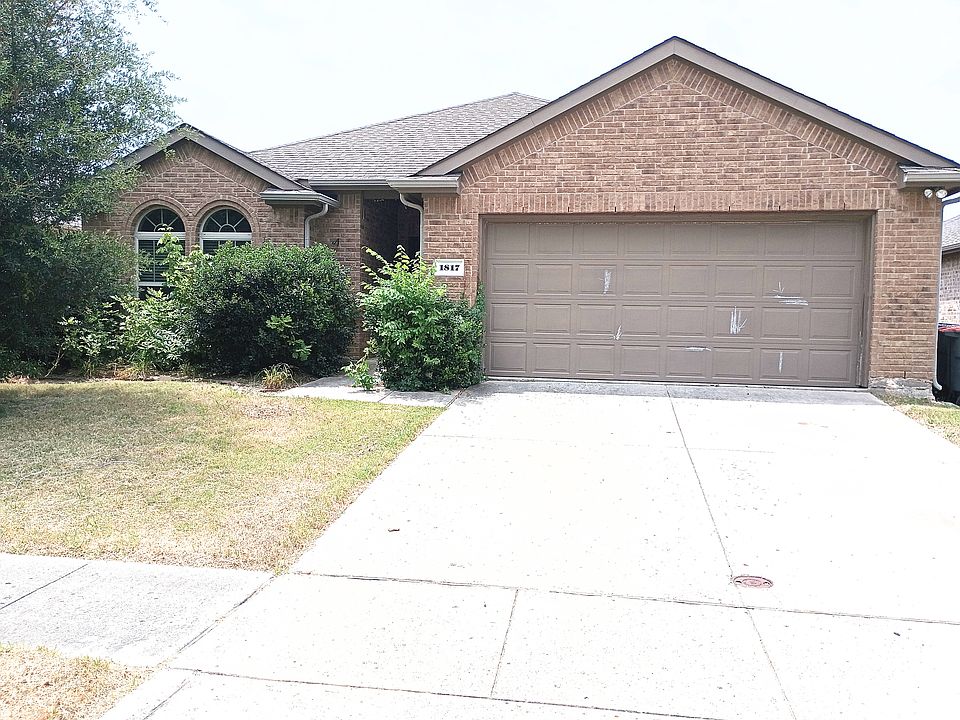 1st image of 1817 Pecan Grove Dr