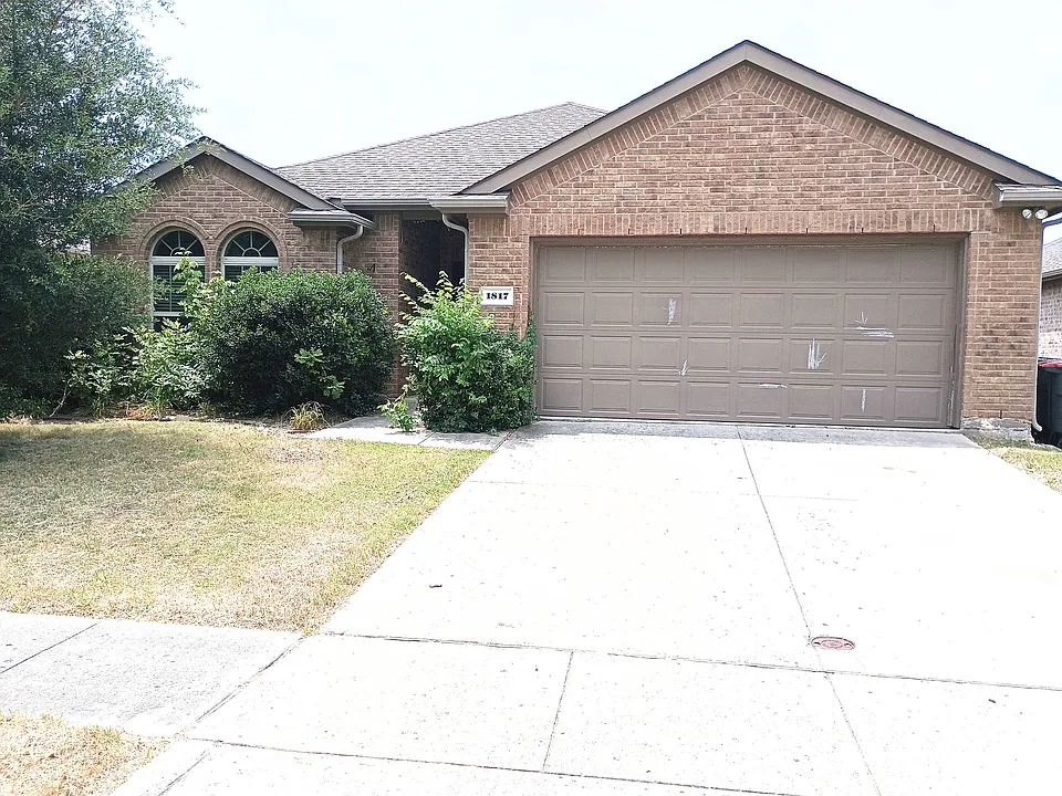 1817 Pecan Grove Dr