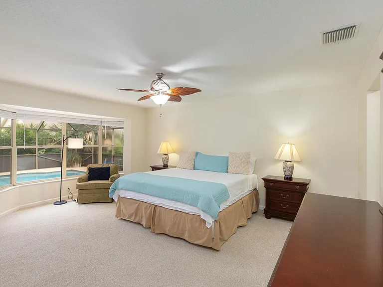 1741 Grantham Dr — Photo 13