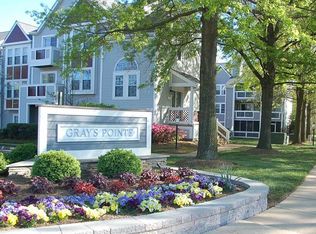 12904B Grays Pointe Rd, Fairfax, VA 22033