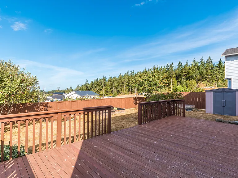 1182 NW Redwing Dr — Photo 19