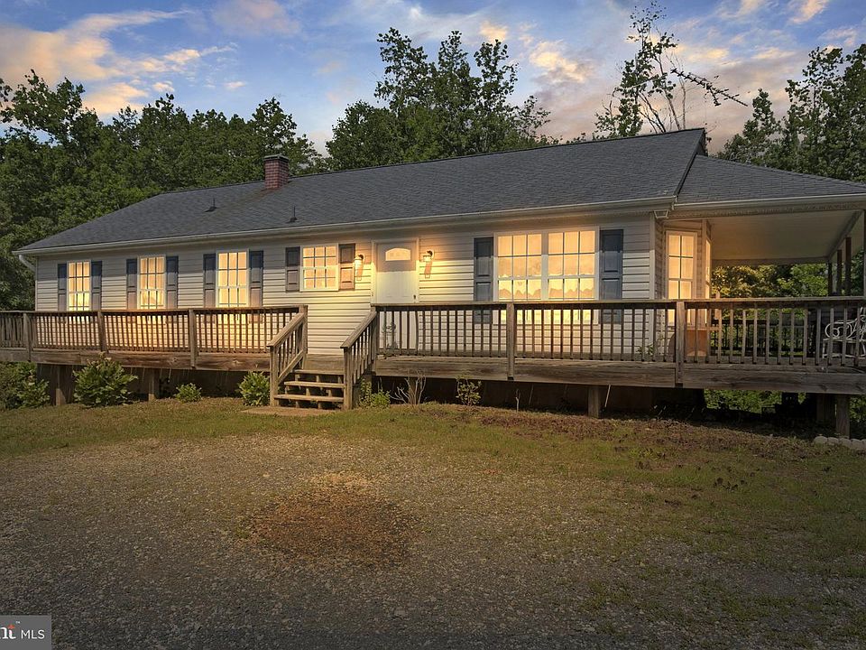 1st image of 27185 Oliver Ln