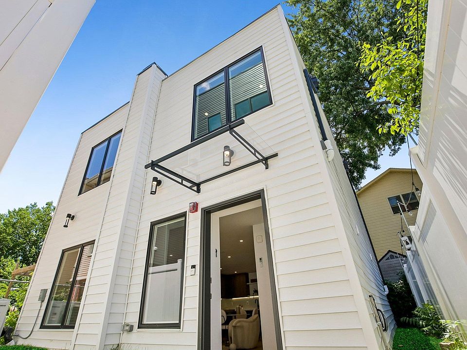1st image of 105 Laidlaw Ave #Jc
