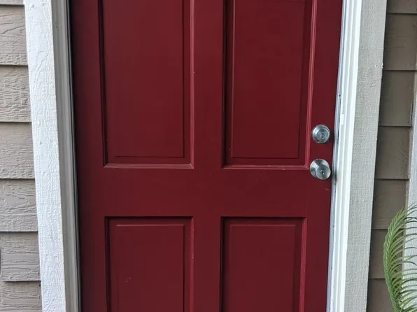 1075 Shadowridge Dr, Vista, CA 92081