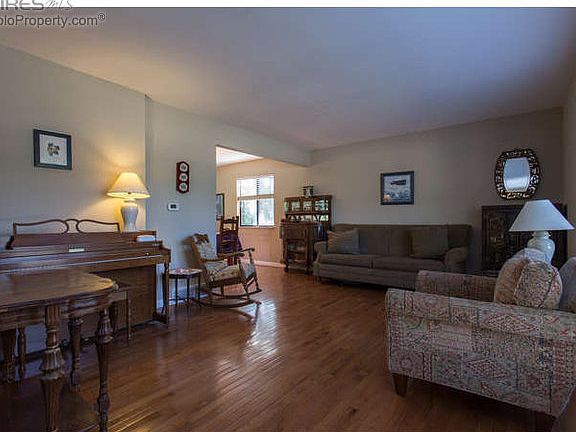 5th image of 541 Centennial Dr