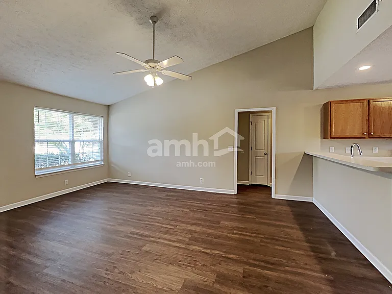 1331 Mac Duff Dr — Photo 7