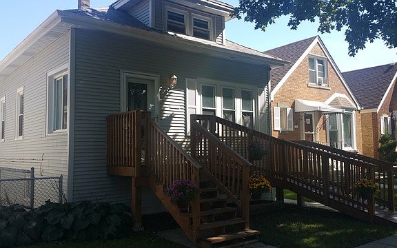 2nd image of 3517 N Oleander Ave