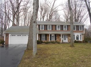 72 Hardwood Ln, Rochester, NY 14616