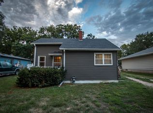 2540 S Cleveland St, Sioux City, IA 51106