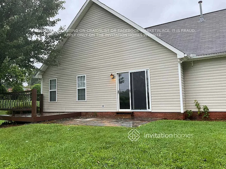 915 Jordans Pond Ln — Photo 16