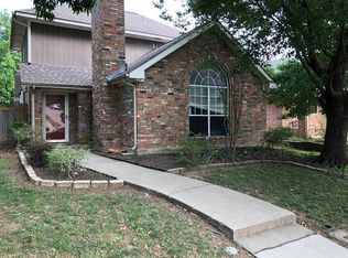718 Willow Oak Dr, Lewisville, TX 75067