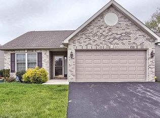 6 Keswick Dr, Mechanicsburg, PA 17050