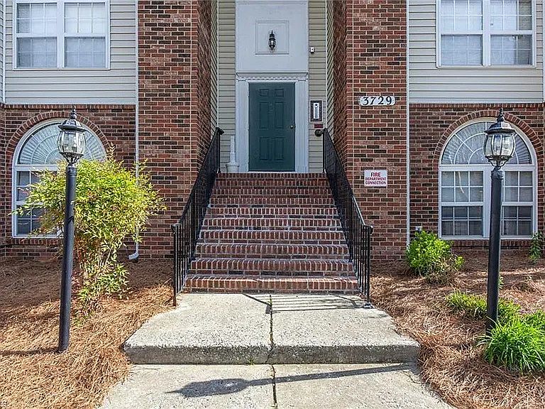 1st image of 3729 Morris Farm Dr APT 2C