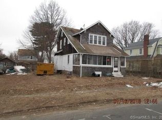 14 Cowles St, Milford, CT 06461