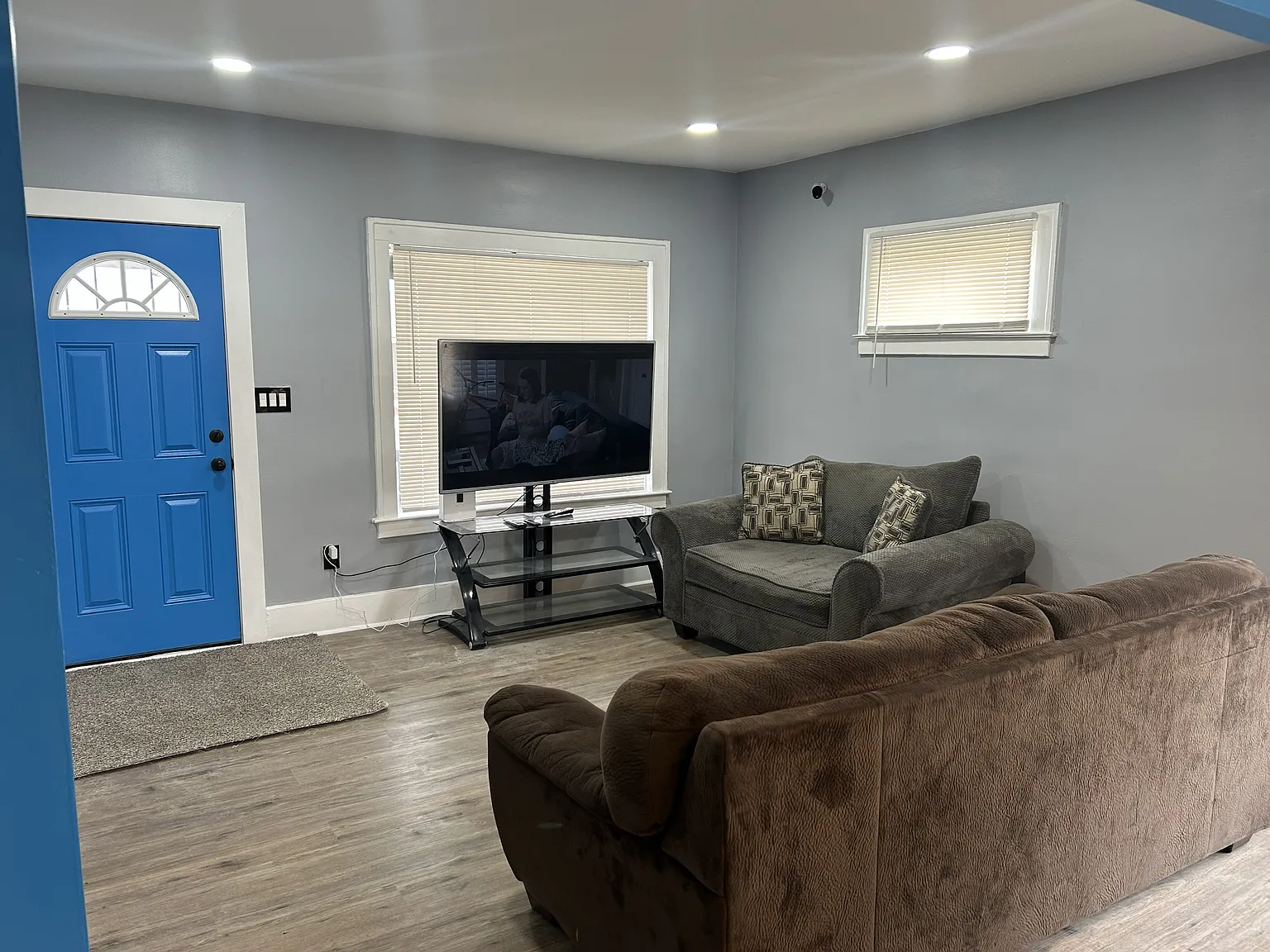 4 bed, 1416 sqft, $650 — Photo 2