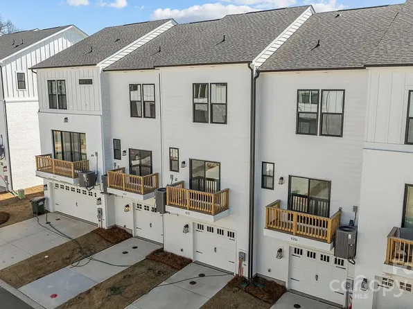 4214 Alexander View Dr, Charlotte, NC 28226