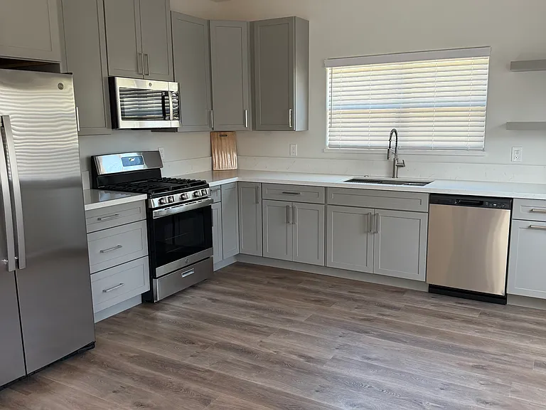 1550 Dale Ave — Photo 7