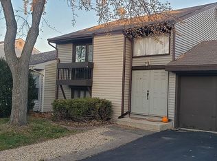 203 Elmwood Rd, Romeoville, IL 60446