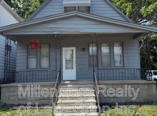 15251 Maplewood Ave #1, Eastpointe, MI 48021