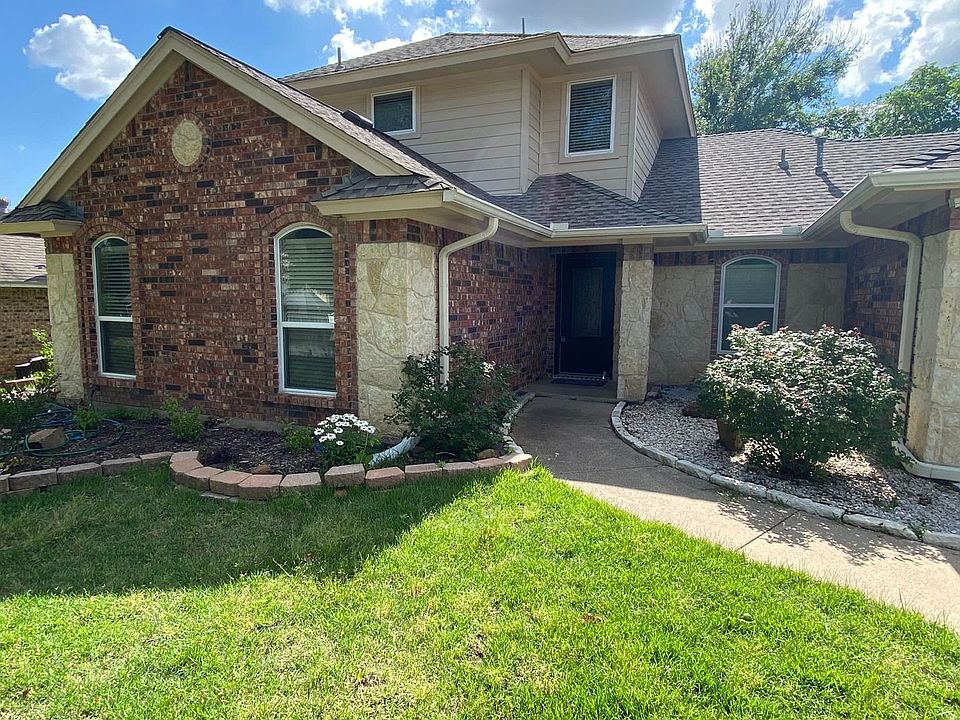 1st image of 3346 Bridlewood Dr