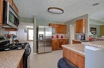 3rd image of 21218 Wildcroft Dr