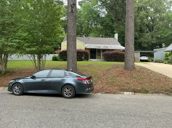 218 W Wareingwood Dr, Montgomery, AL 36109