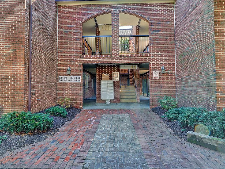 1st image of 1111 N Taylor St #A