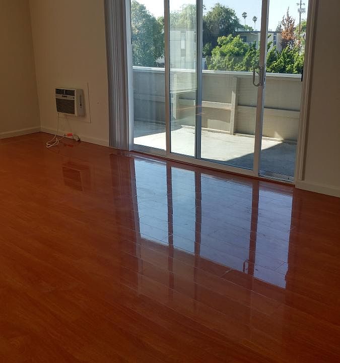 1st image of 10160 Beardon Dr APT 4