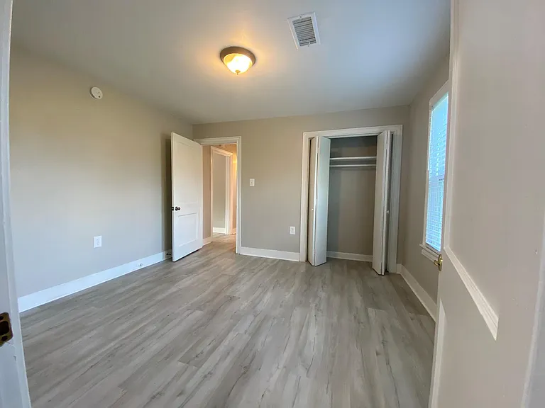 628 King St — Photo 20
