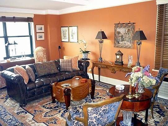 2nd image of 300 W 23rd Street 11b #11B