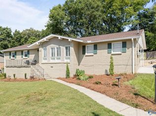 2707 Barcody Rd SE, Huntsville, AL 35801