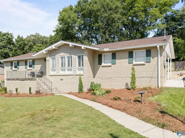 2707 Barcody Rd SE, Huntsville, AL 35801
