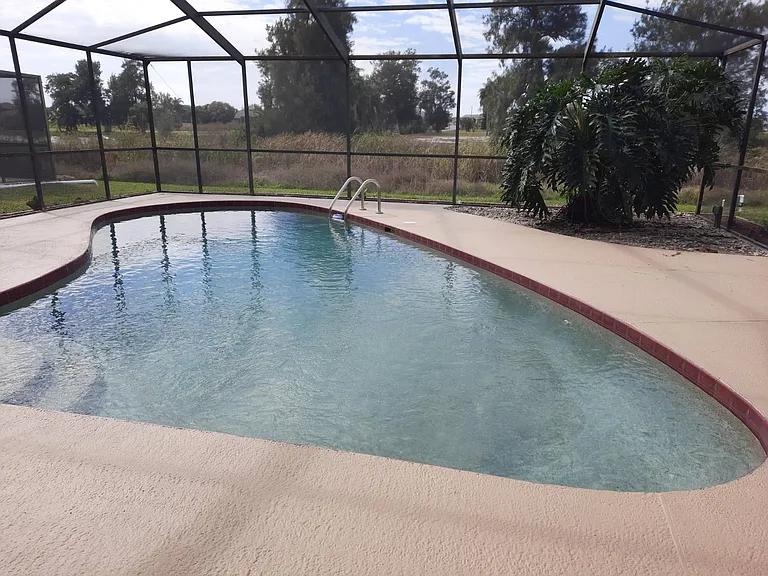 738 Flamingo Dr — Photo 12