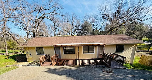 138 Patterson Ct Photo 1