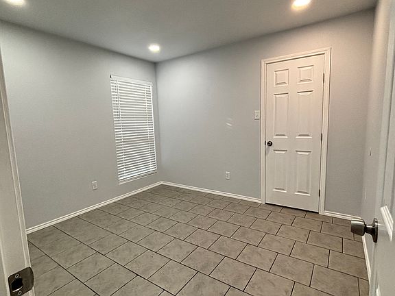 5th image of 8606 10th St