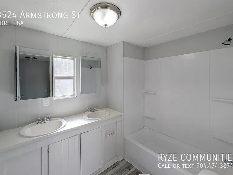 3524 Armstrong St — Photo 11